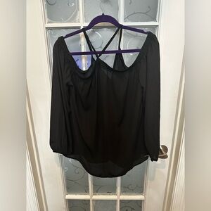 SHELN Black 3/4 Sleeve Backless Blouse